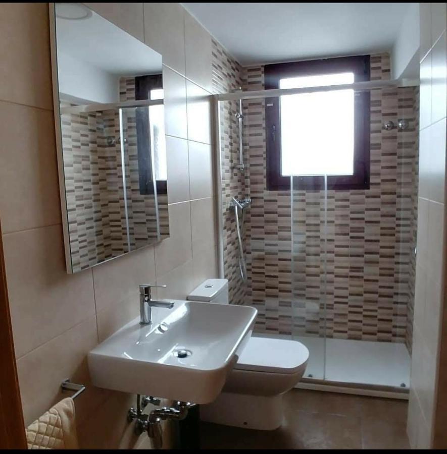 Piso Muy Luminoso En Zona Vieja Appartement Comarca de Comarca de Pontevedra Buitenkant foto